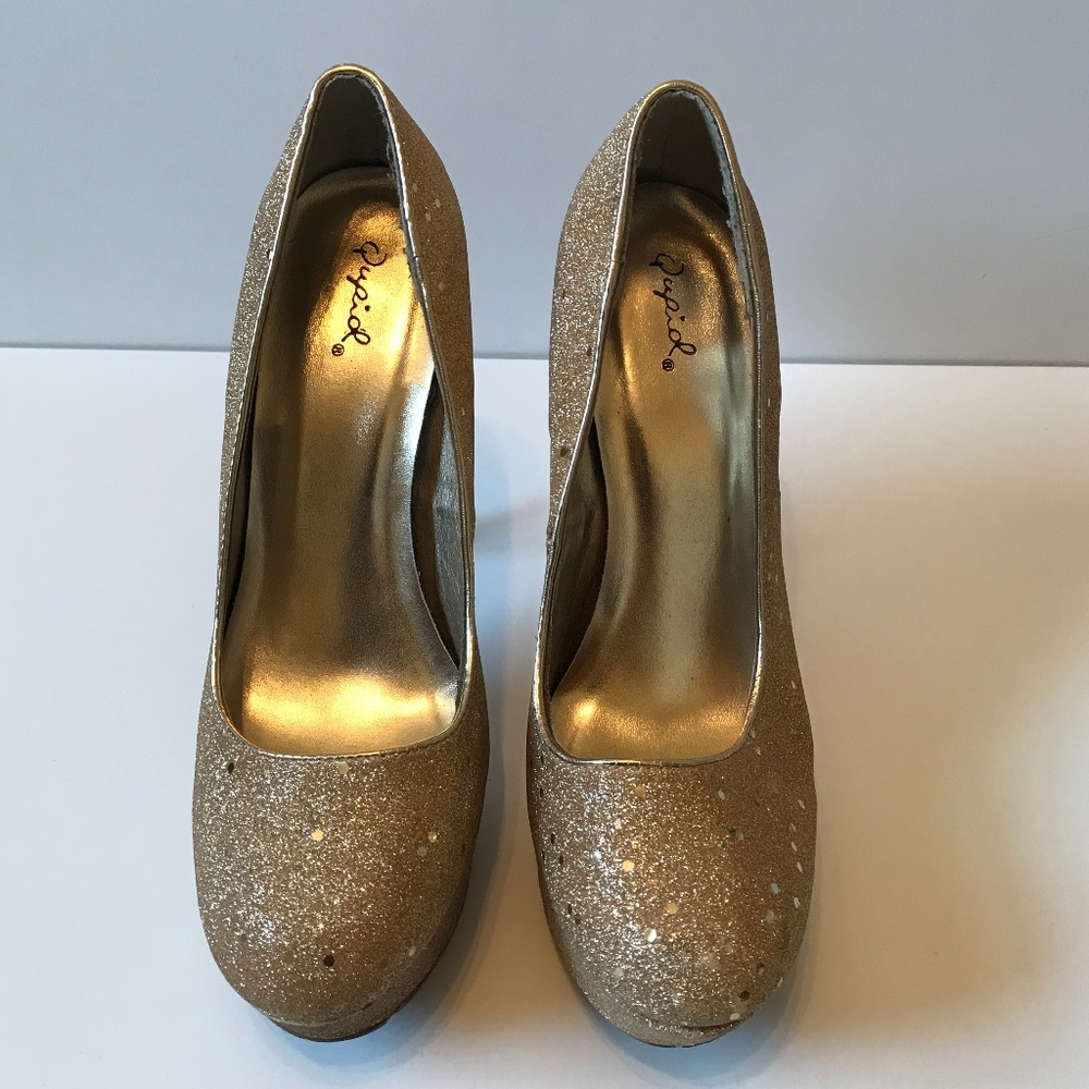 Gold Glittery Pump High Heel
